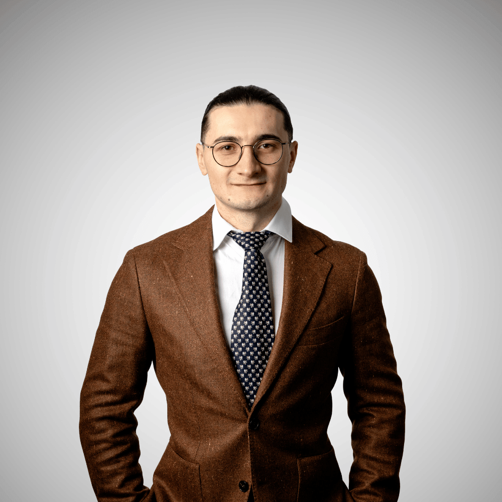 Manuel Lică, host of Barvox